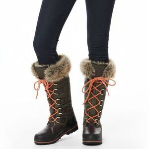 GUESS Women’s Hadley Tall Winter Boots Size 8M Olive Green Faux Fur Snow EUC